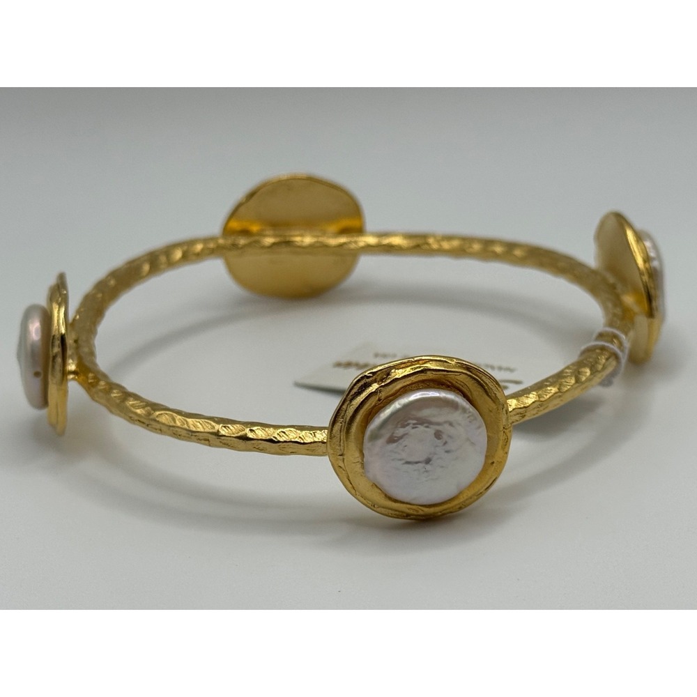 Susan Shaw Becca Bangle Pearl Gold Tone Bracelet
